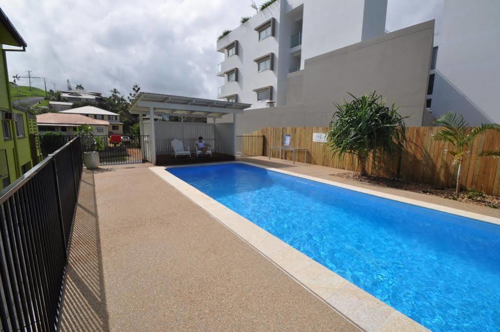 Surfside Motel 4*